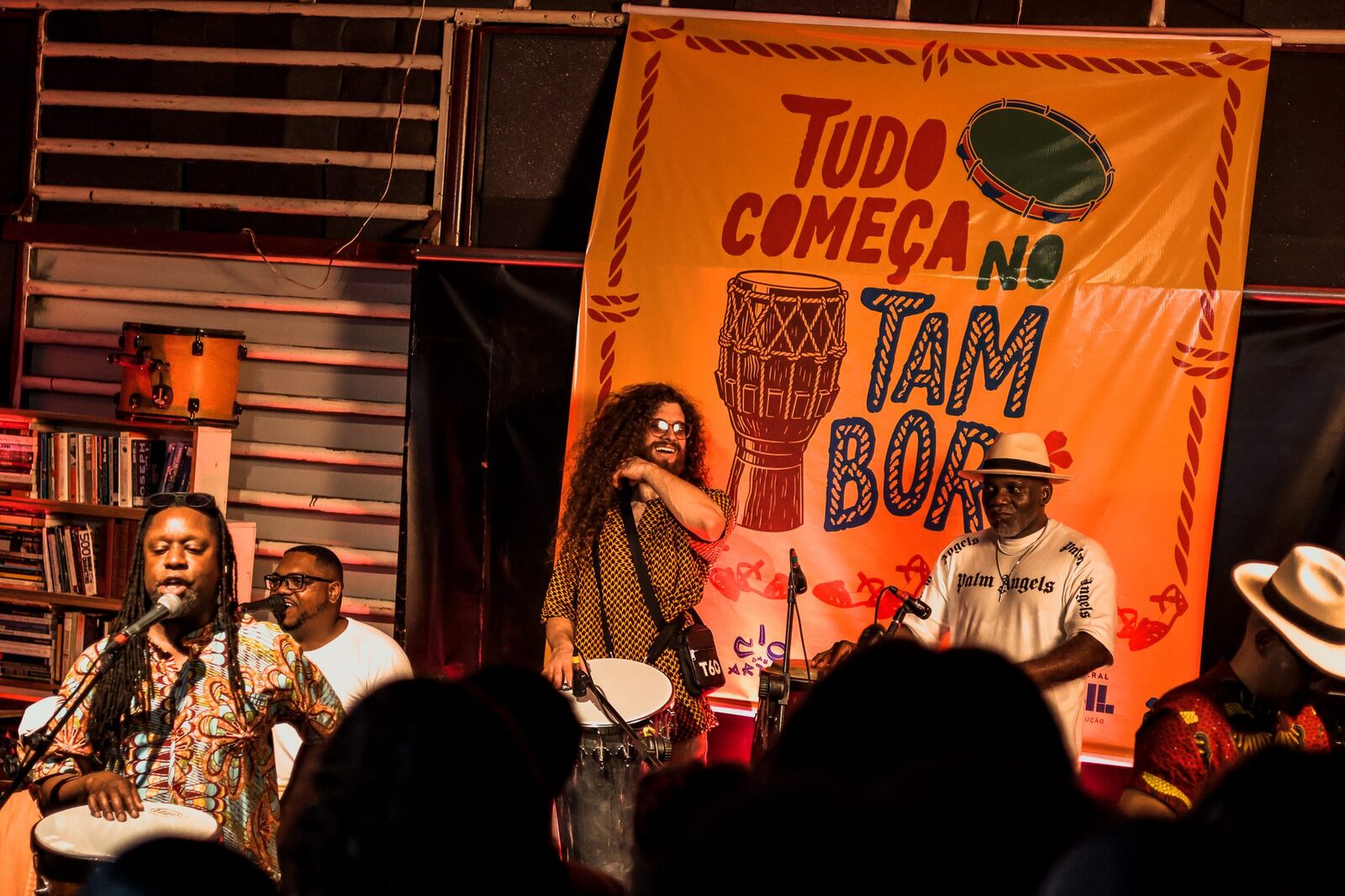 Drums of Tudo Começa no Tambor — where the tradition begins